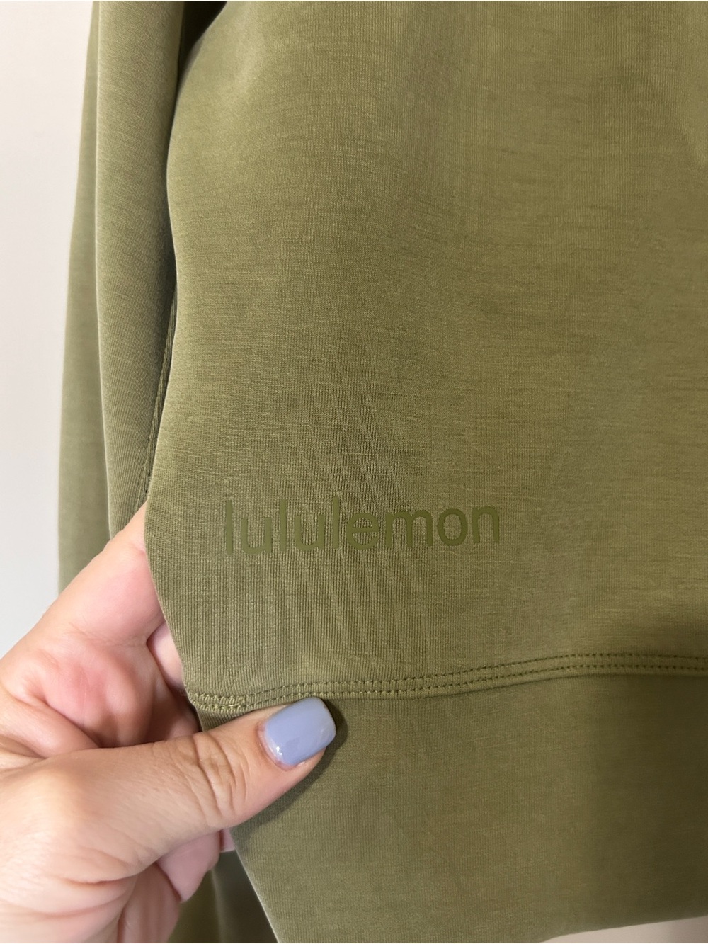Lululemon Perfectly Oversized Cropped Crew *Softstreme™ Bronze Green Sz 2 - Picture 6 of 10